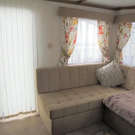6 Berth On Coral Beach Ingoldmells Exterior photo