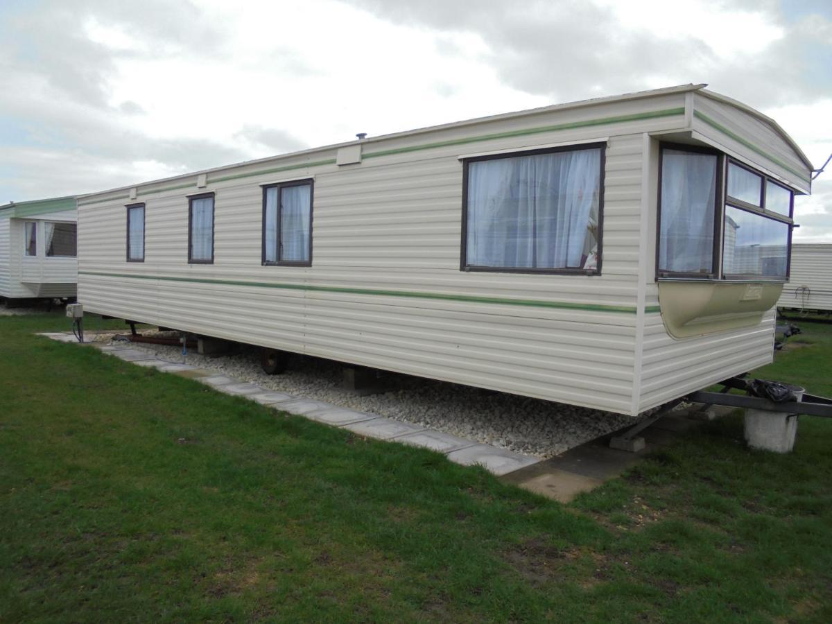 6 Berth On Coral Apartment *